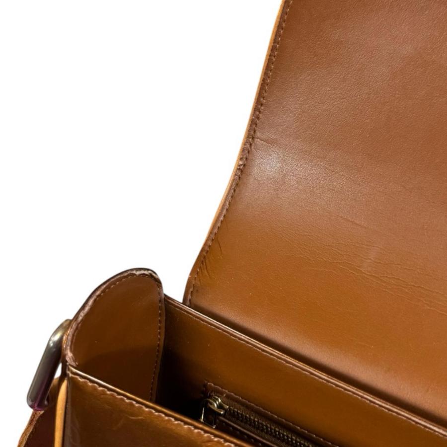 LOUIS VUITTON（ルイ・ヴィトン） クリスティGM ヴェルニ ショルダー