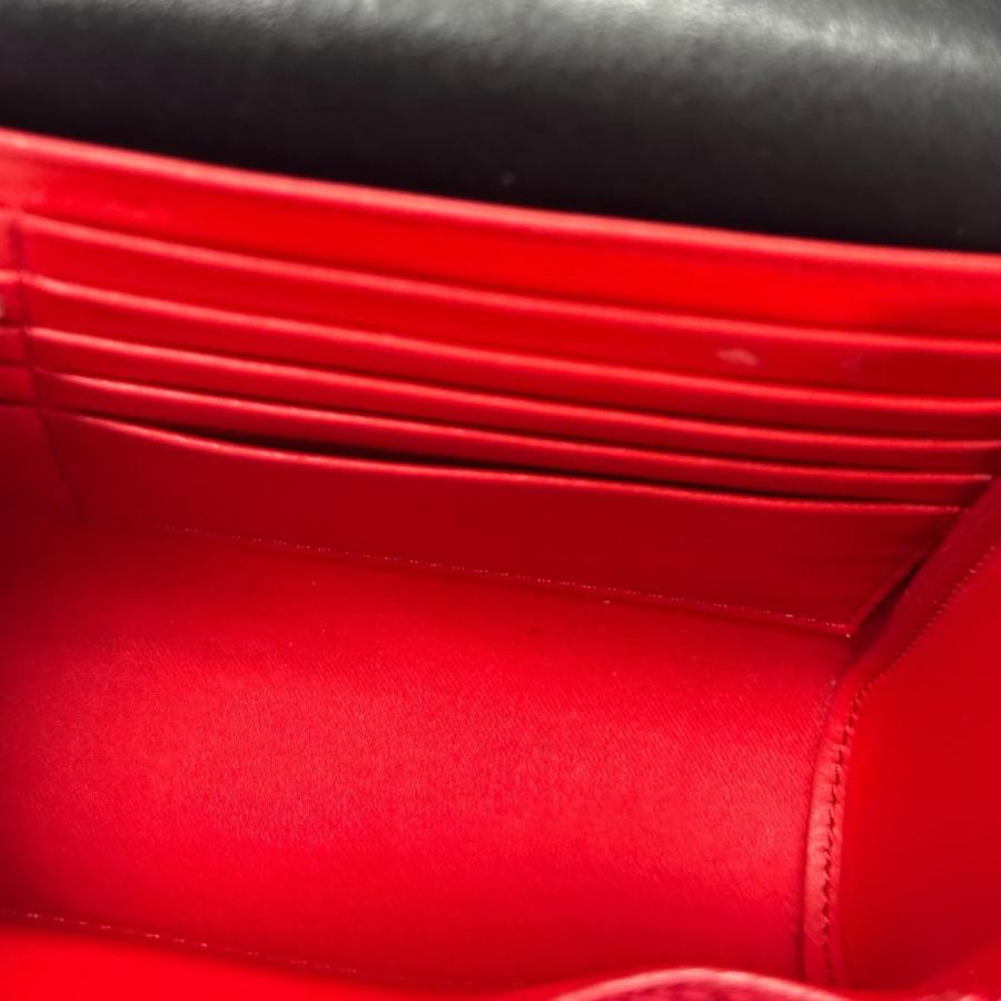 Christian Louboutin（クリスチャンルブタン） パロマクラッチ