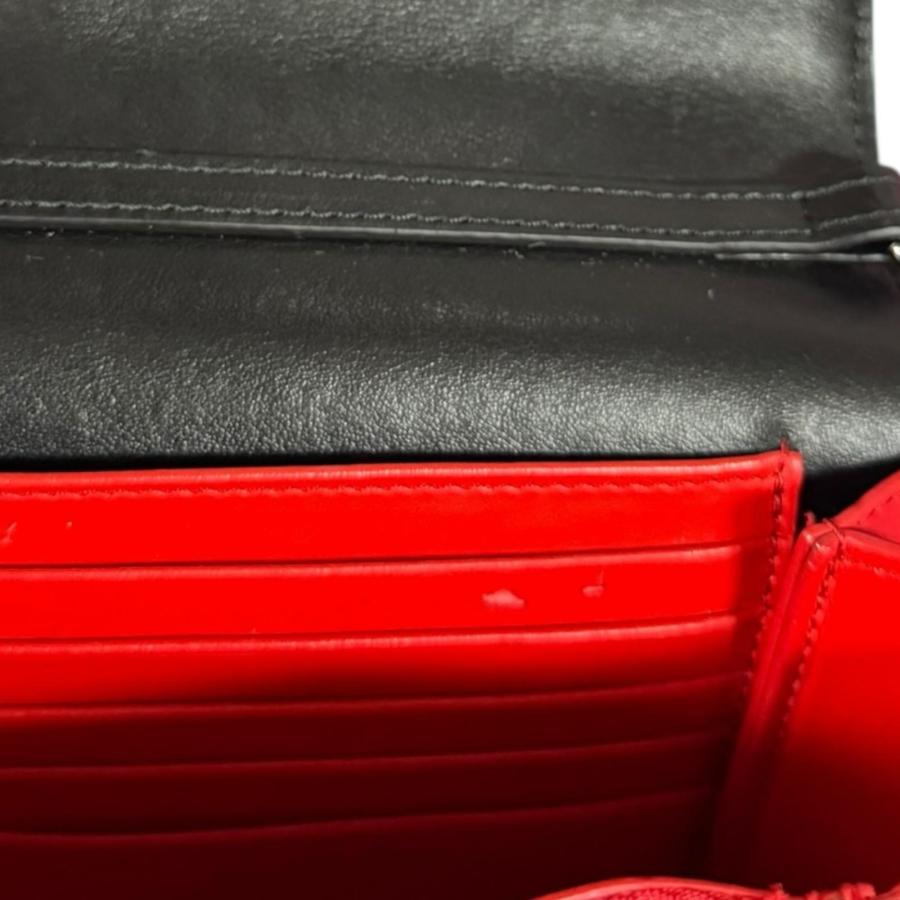 Christian Louboutin（クリスチャンルブタン） パロマクラッチ
