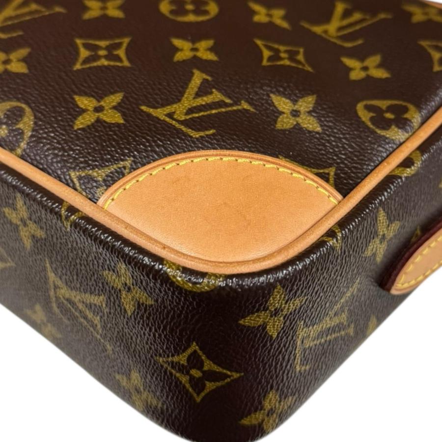 LOUIS VUITTON（ルイ・ヴィトン） トロカデロ27 モノグラム ショルダー