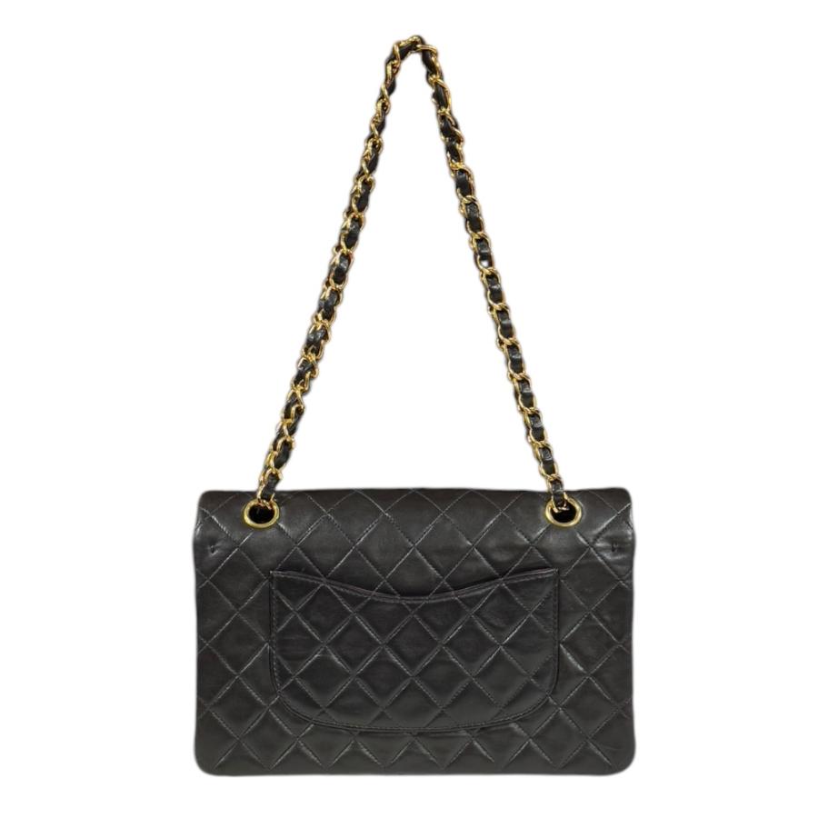 シャネル マトラッセ ショルダーバッグ ラムスキン A01112 ブラック レディース CHANEL  中古 CHANEL（シャネル） マトラッセ ショルダーバッグ ラムスキン A01112