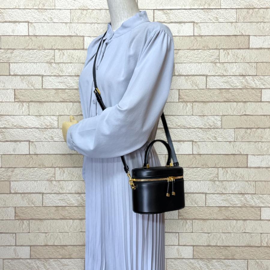 ディオール バニティスモール シグネチャー ショルダーバッグ カーフ ブラック レディース Dior  中古 ディオール バニティスモール シグネチャー ショルダーバッグ カーフ