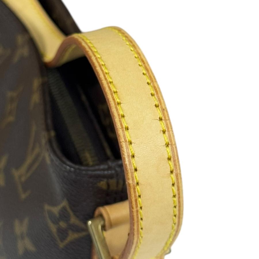 LOUIS VUITTON（ルイ・ヴィトン） トロター モノグラム ショルダー