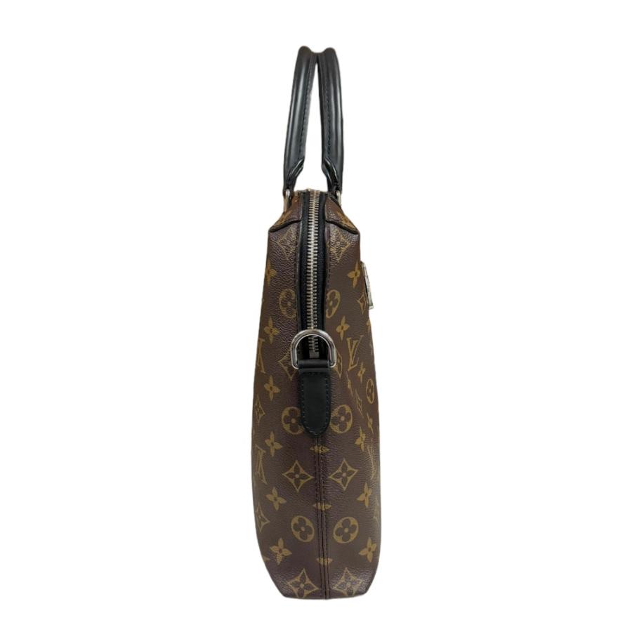 LOUIS VUITTON（ルイ・ヴィトン） ポルトドキュマンジュール