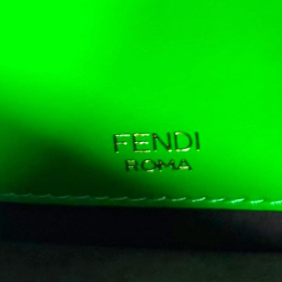 FENDI（フェンディ） フラット バゲット ショルダーバッグ レザー