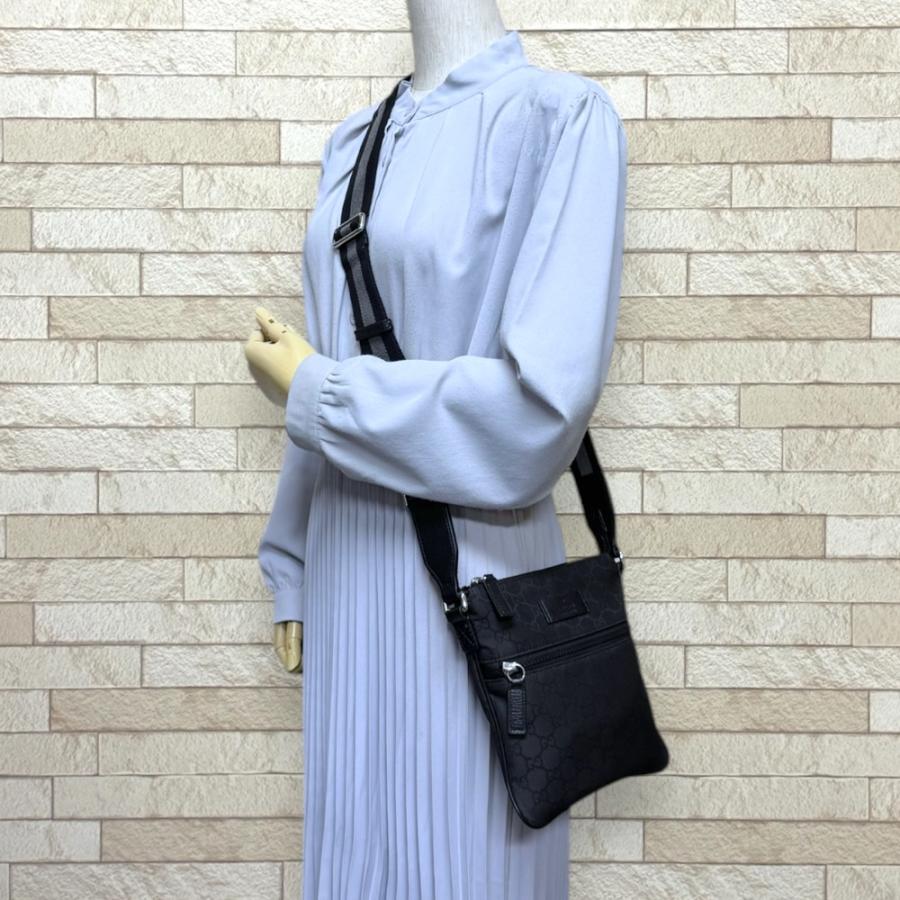 グッチ アウトレット品 ショルダーバッグ 449183 ブラック ユニセックス GUCCI  中古 GUCCI（グッチ） アウトレット品 ショルダーバッグ 449183 ブラック