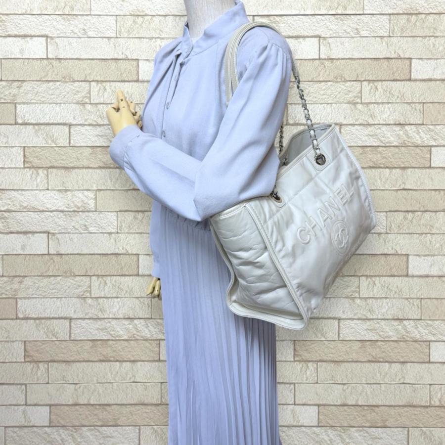 CHANEL（シャネル） ドーヴィルMM トートバッグ レザー A67001 