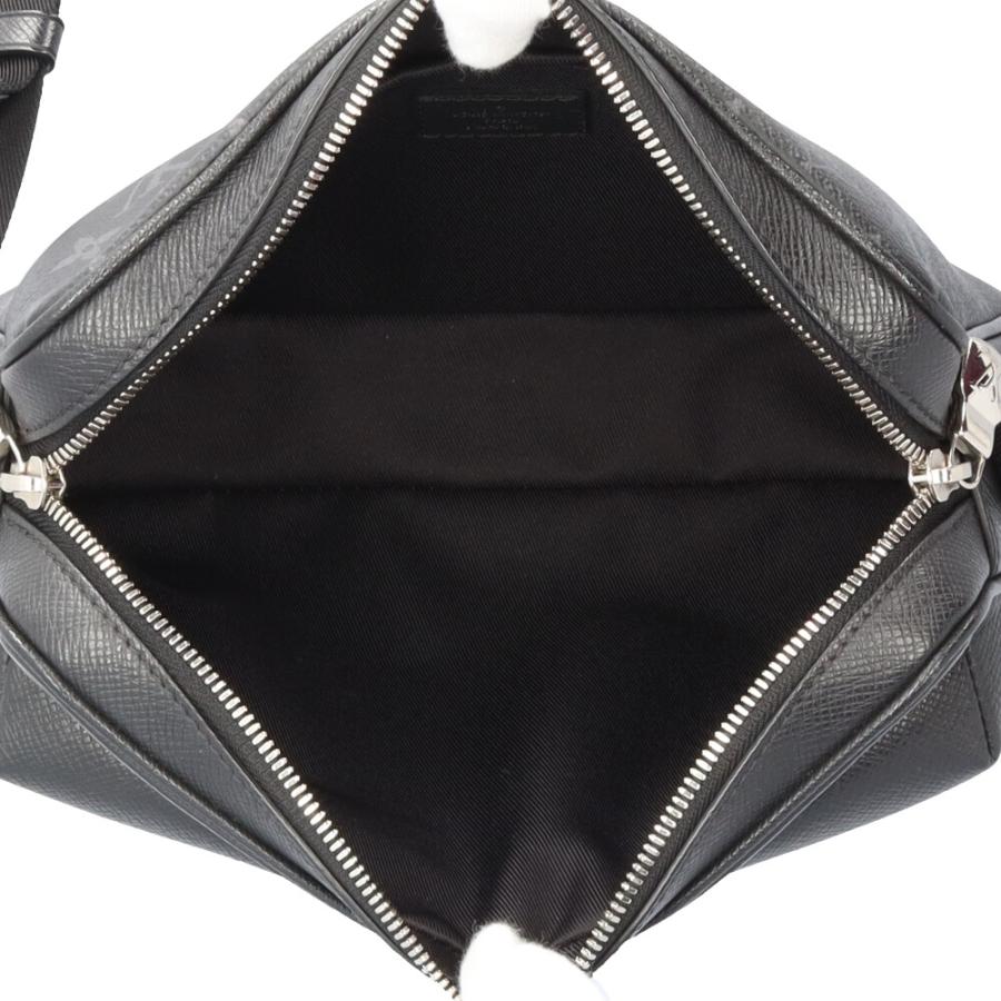 LOUIS VUITTON（ルイ・ヴィトン） アウトドアメッセンジャーPM