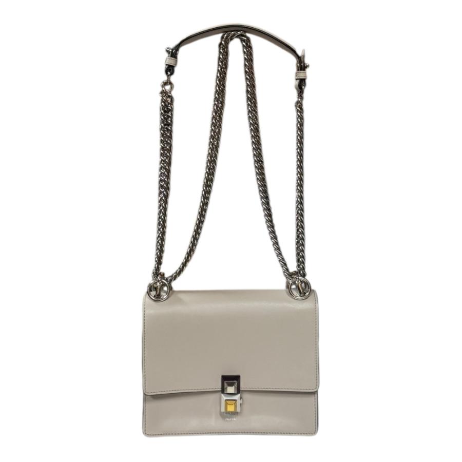 FENDI フェンディ キャナイスモール ショルダーバッグ レザー