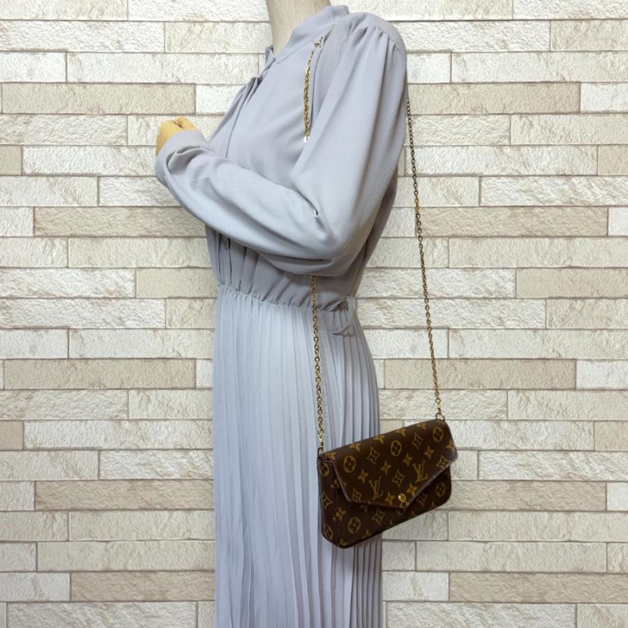 ルイヴィトン ポシェット・フェリシー