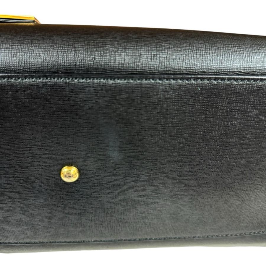 FENDI（フェンディ） トゥージュール ショルダーバッグ レザー 8BH250