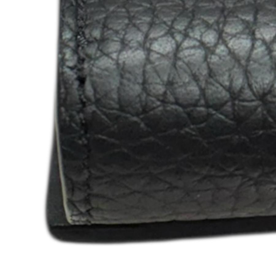 LOUIS VUITTON（ルイ・ヴィトン） ポルトフォイユ・カプシーヌ