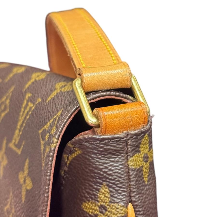 LOUIS VUITTON（ルイ・ヴィトン） ミュゼットサルサ モノグラム