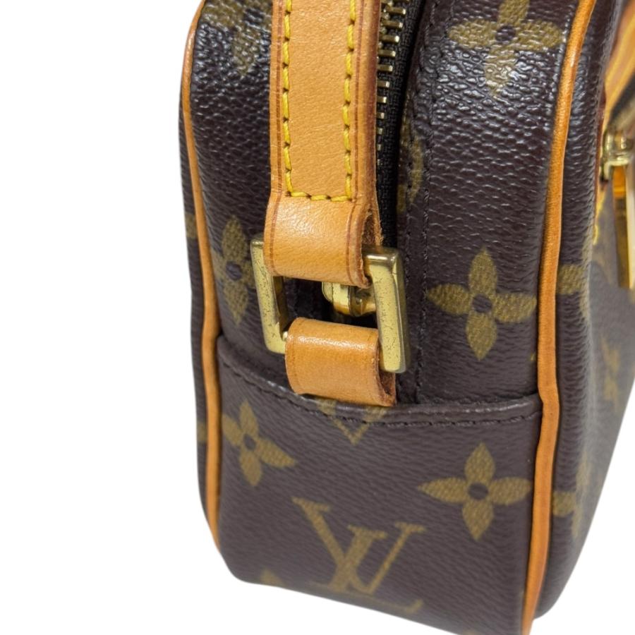 LOUIS VUITTON（ルイ・ヴィトン） ポシェット・シテ モノグラム