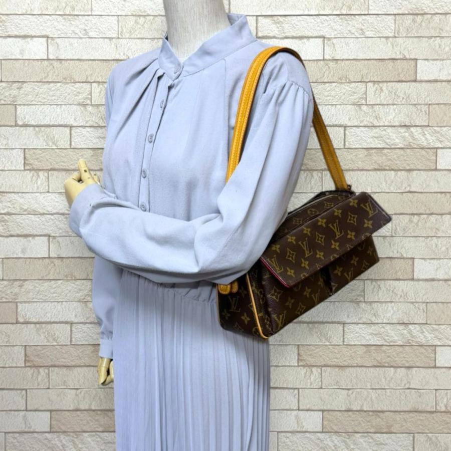 ルイヴィトン　ヴィバシテ　MM LOUIS VUITTON（ルイ・ヴィトン） ヴィバシテMM モノグラム ショルダー