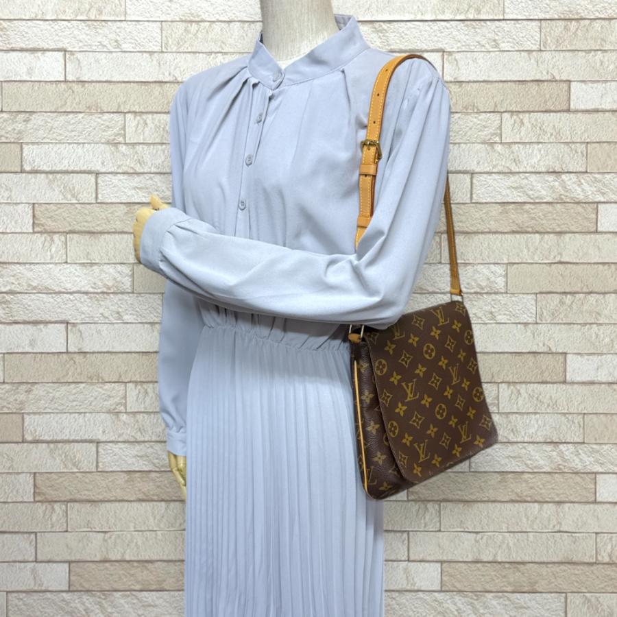 LOUIS VUITTON ルイヴィトン ミュゼットサルサ ショート LOUIS VUITTON ルイヴィトン ミュゼットサルサ ショート