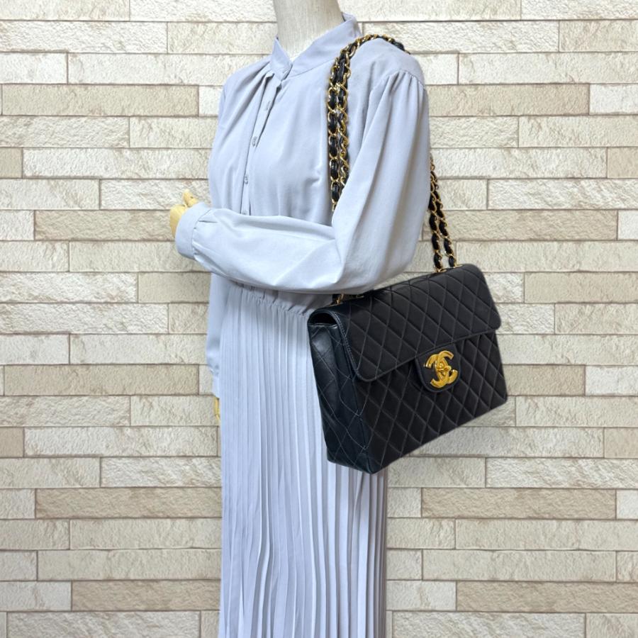 CHANEL（シャネル） デカマトラッセ ショルダーバッグ ラムスキン