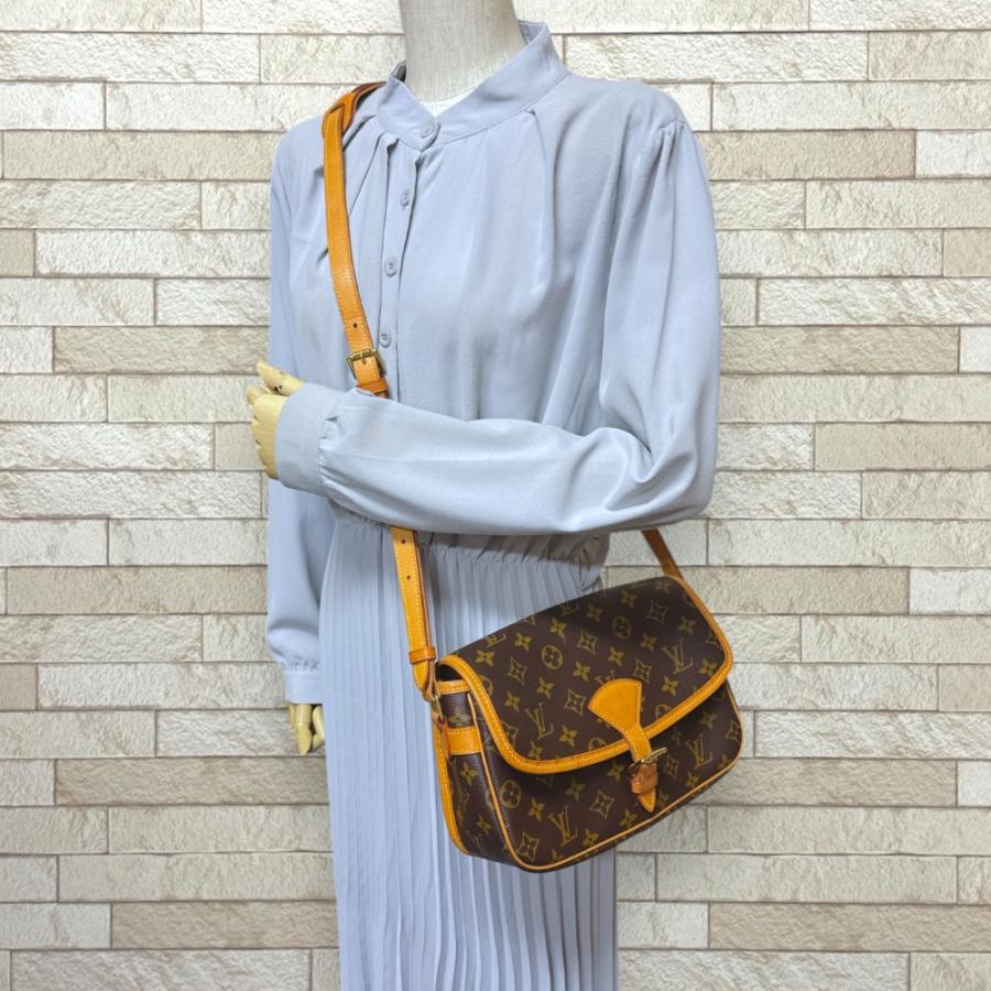 LOUIS VUITTON ルイヴィトン ソローニュ モノグラム ショルダー