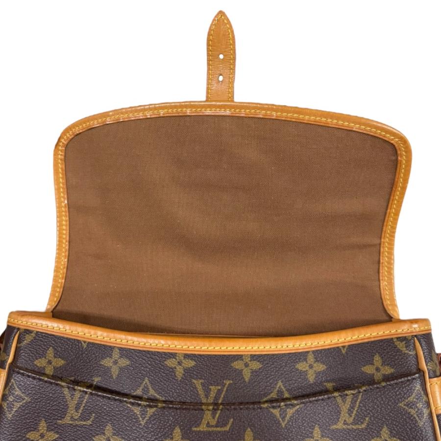 LOUIS VUITTON（ルイ・ヴィトン） ソローニュ モノグラム ショルダー