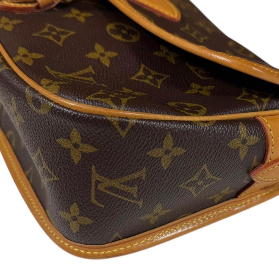 LOUIS VUITTON（ルイ・ヴィトン） ソローニュ モノグラム ショルダー