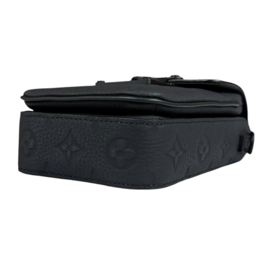 LOUIS VUITTON（ルイ・ヴィトン） Sロックヴェルティカルウェアラブル