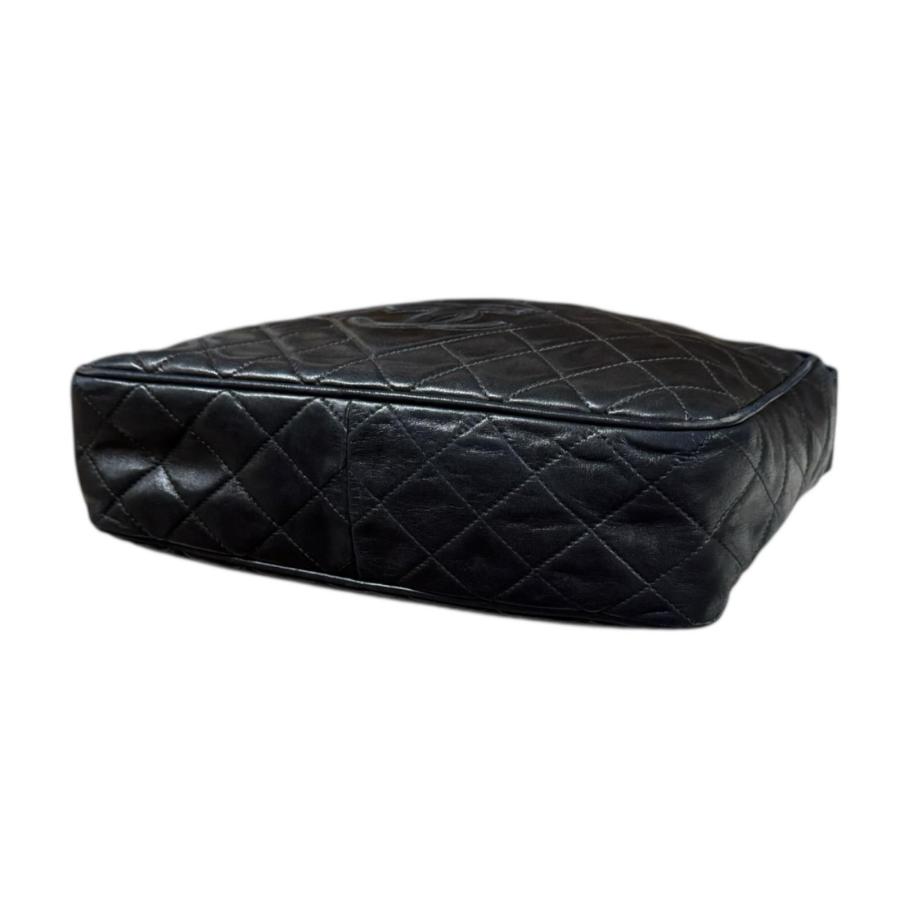 CHANEL（シャネル） マトラッセ ショルダーバッグ ラムスキン ブラック