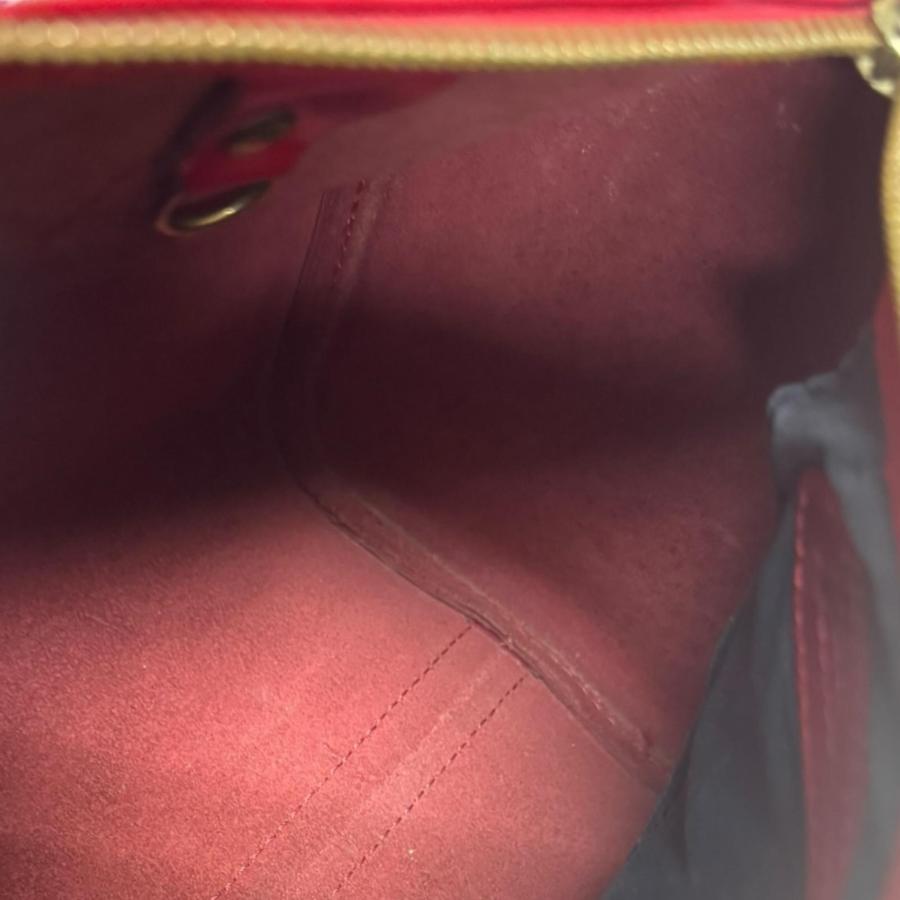 LOUIS VUITTON（ルイ・ヴィトン） スピーディ25 エピ ハンドバッグ