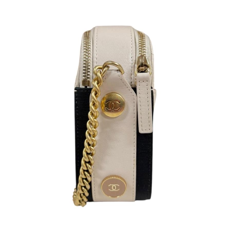 CHANEL（シャネル） マトラッセ ショルダーバッグ レザー ベージュ