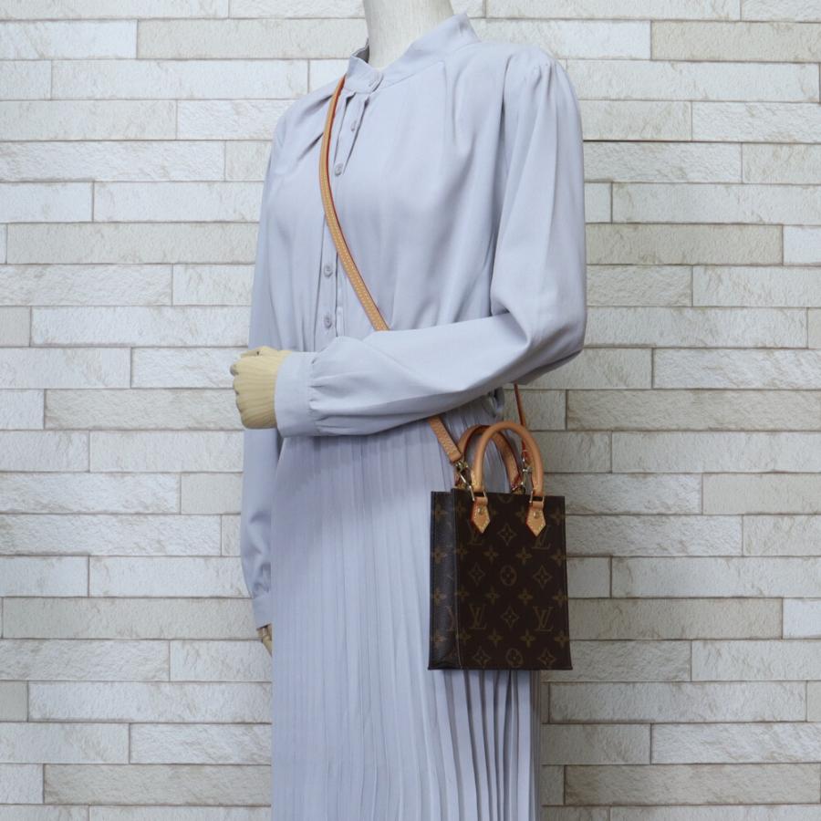 LOUIS VUITTON（ルイ・ヴィトン） プティットサックプラ ショルダー