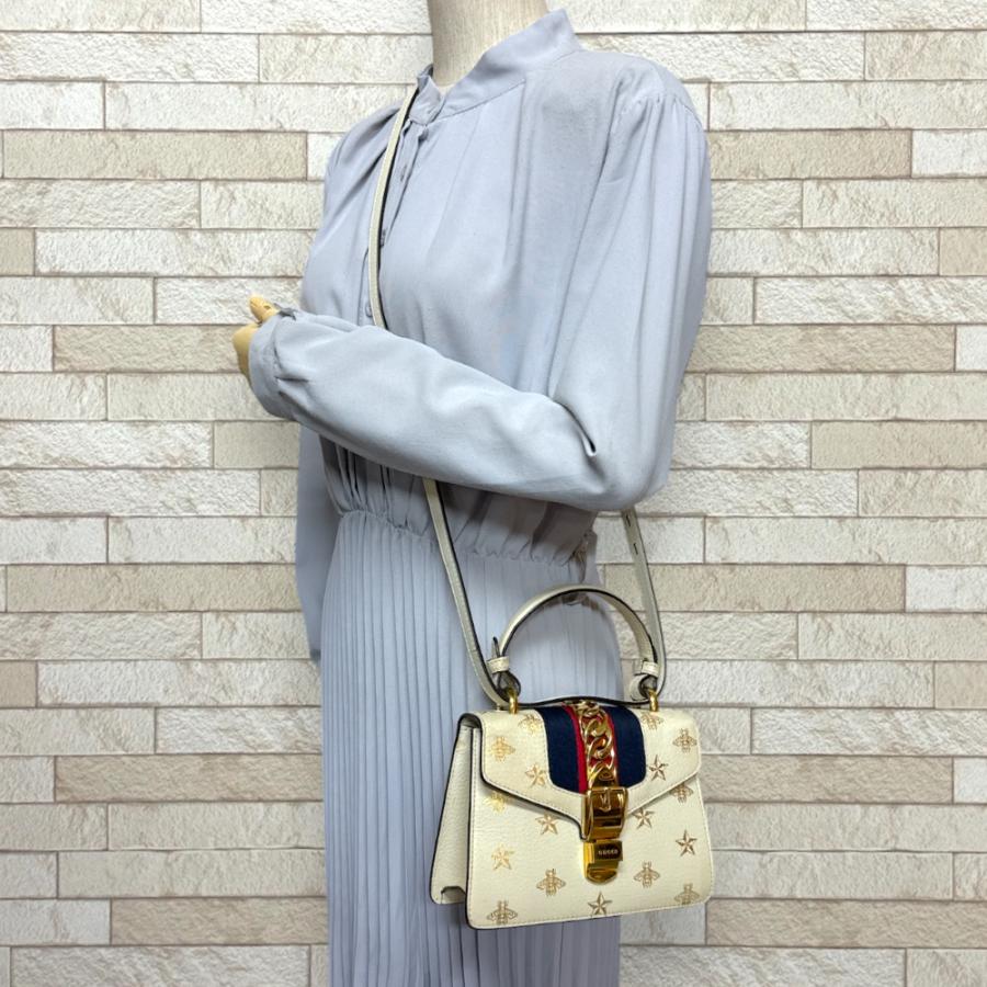 グッチ ビー＆スター　ミニ シルヴィ ショルダーバッグ レザー 470270 ホワイト レディース GUCCI  中古 GUCCI（グッチ） ビー＆スター ミニ シルヴィ ショルダーバッグ レザー