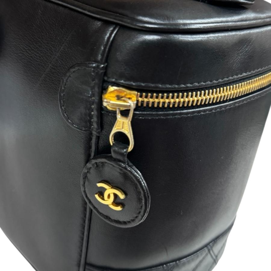 CHANEL（シャネル） ビコローレ縦型バニティ ハンドバッグ ラムスキン