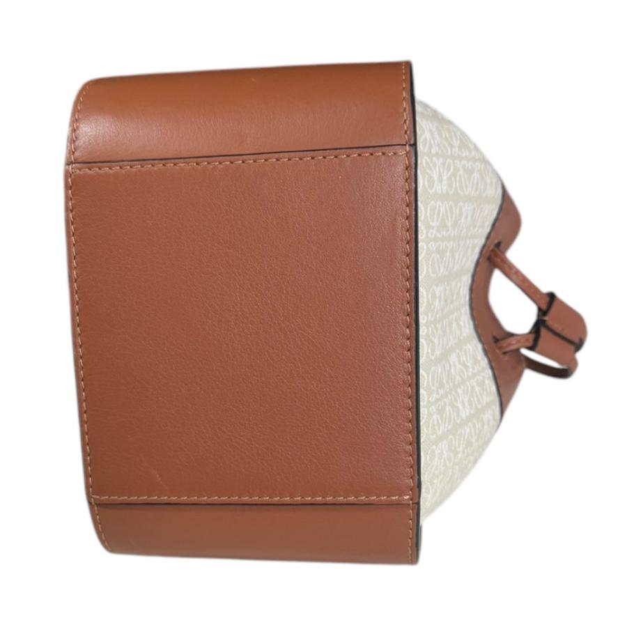 LOEWE（ロエベ） ハンモック ドローストリング ミニ ショルダーバッグ