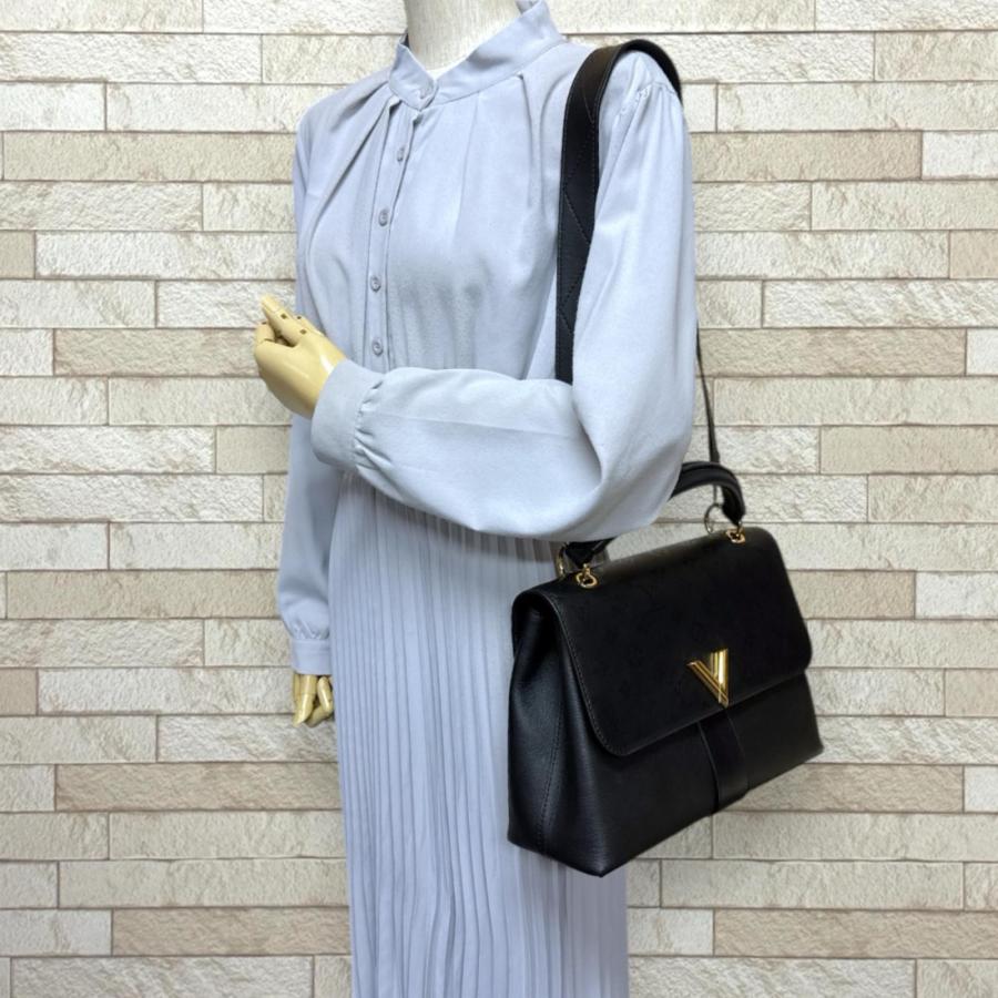 LOUIS VUITTON（ルイ・ヴィトン） モノグラムシャドウ ヴェリー