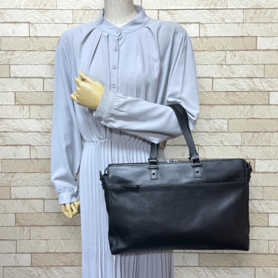 ヴァレンチノ ビジネスバッグ レザー ブラック メンズ Valentino 中古 