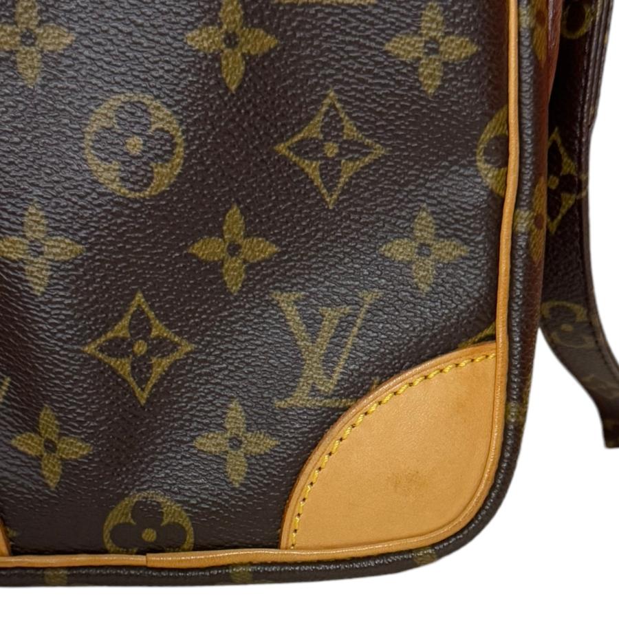 LOUIS VUITTON（ルイ・ヴィトン） ダヌープ モノグラム ショルダー