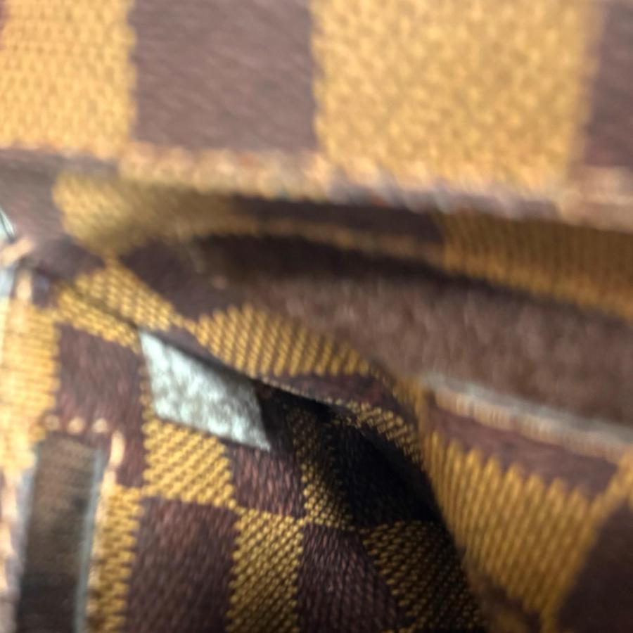 LOUIS VUITTON（ルイ・ヴィトン） ジェロニモス ダミエ ボディバッグ