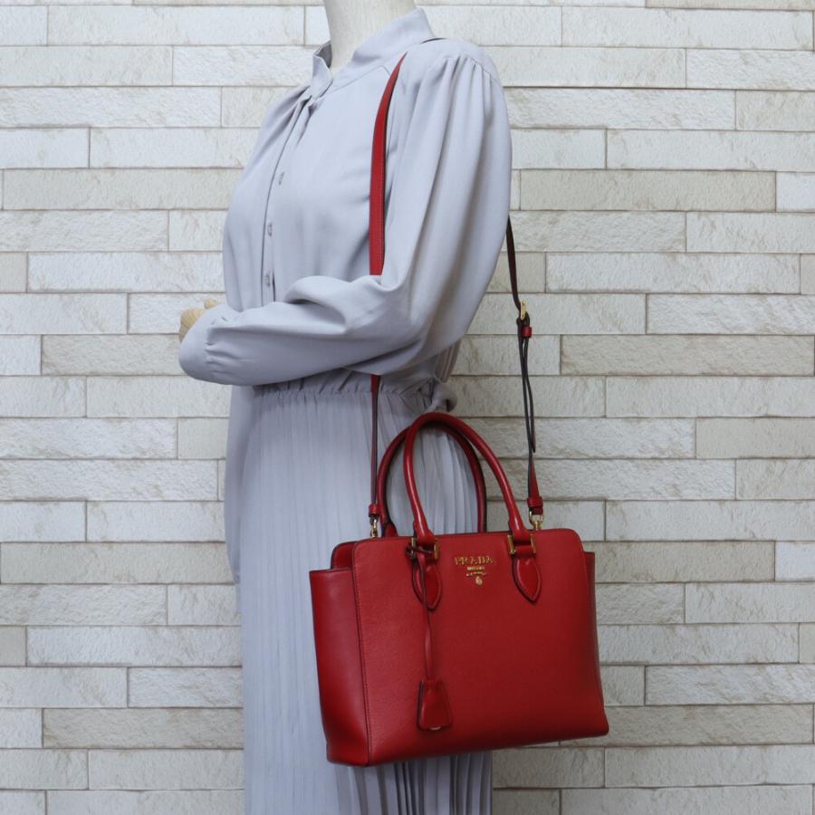 PRADA（プラダ） サフィアーノ ショルダーバッグ カーフ 1BA189 レッド