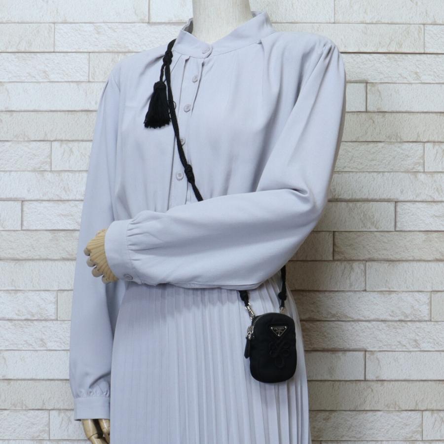 PRADA（プラダ） ポシェットミニショルダーポーチ ショルダーバッグ