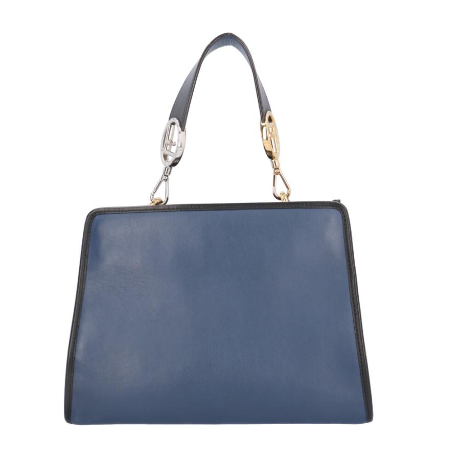 FENDI（フェンディ） ラナウェイ スモール ショルダーバッグ レザー