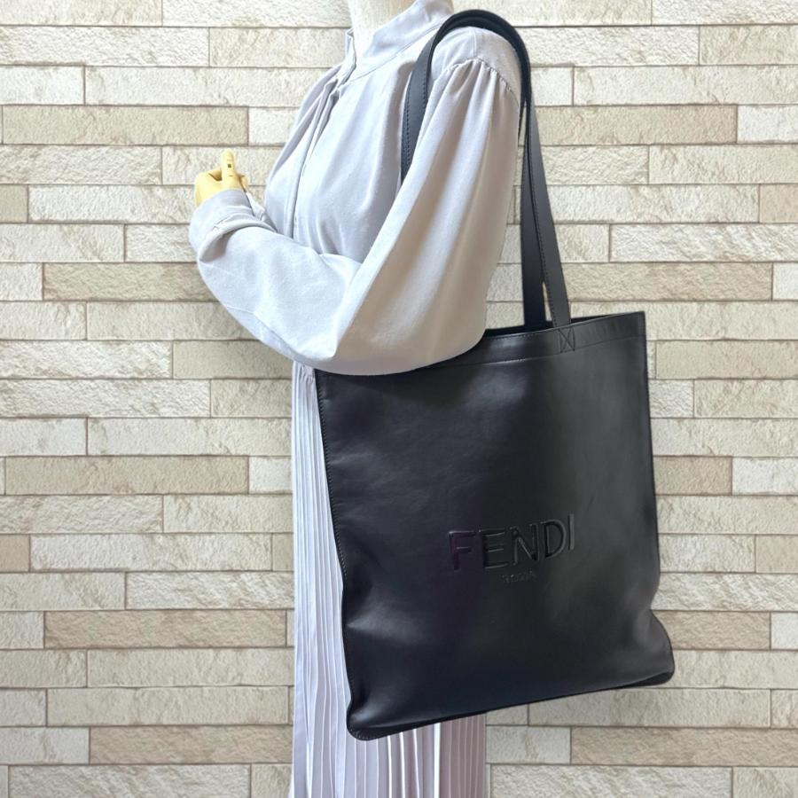 FENDI（フェンディ） フラット ショッピングバッグ トートバッグ