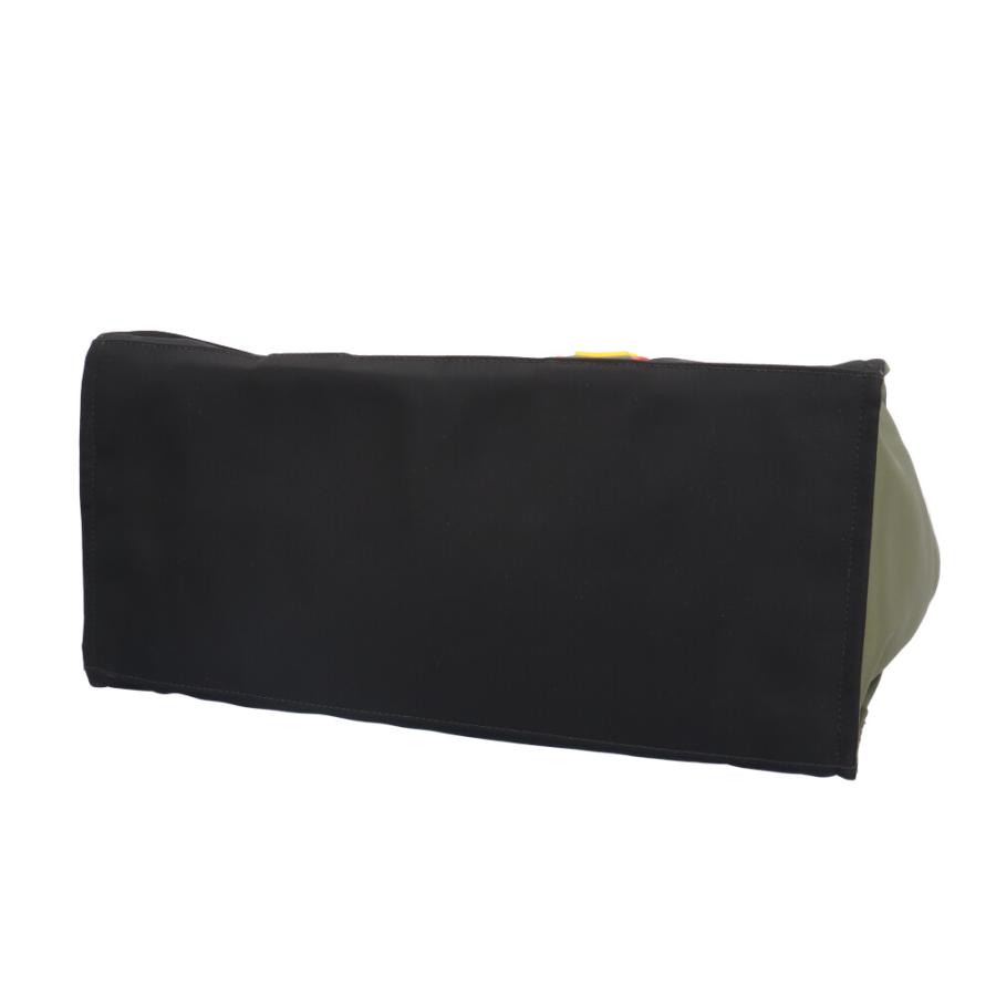 FENDI（フェンディ） ショルダーバッグ ナイロンキャンパス 7VA390