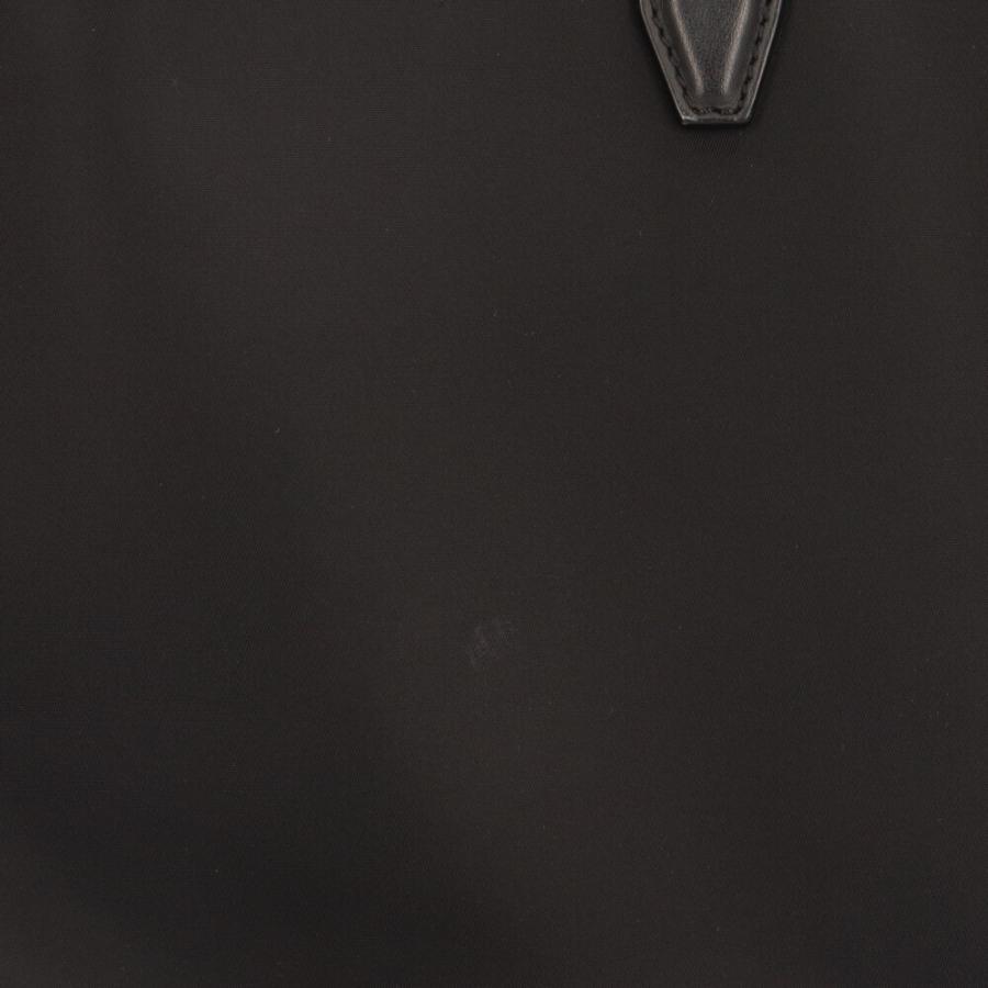 FENDI（フェンディ） ショルダーバッグ ナイロンキャンパス 7VA390