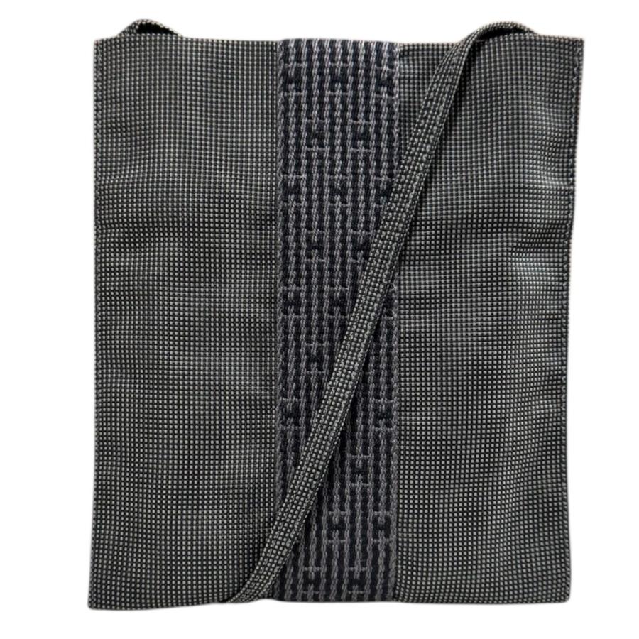 未使用品 HERMES エルメス エールライン　ポシェット 100967M ナイロンキャンバス グレー レディース HERMES（エルメス） 未使用品 エールライン ポシェット ショルダー