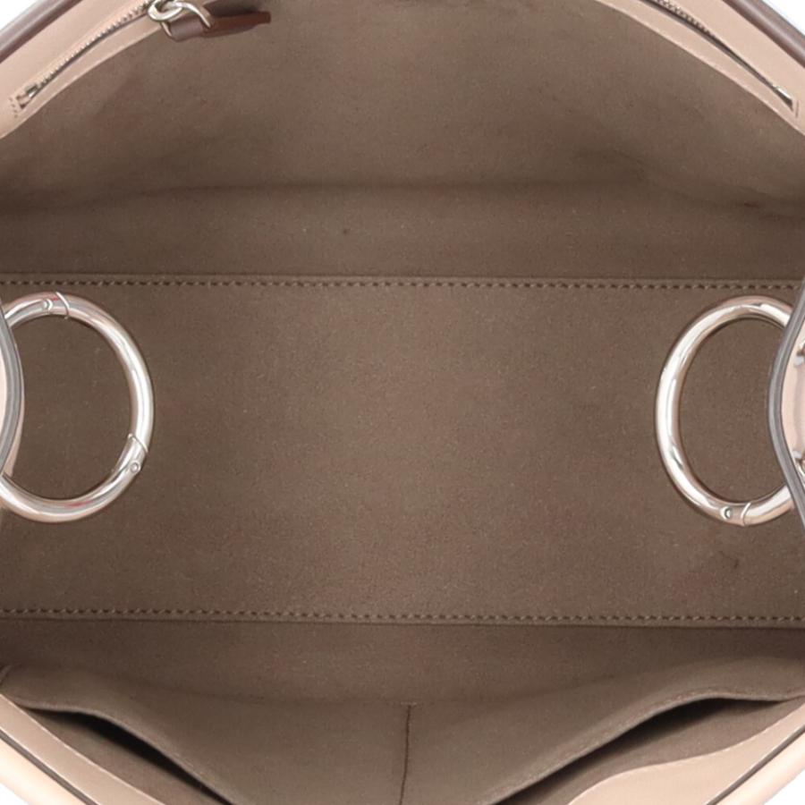 FENDI（フェンディ） ラナウェイ スモール ショルダーバッグ レザー