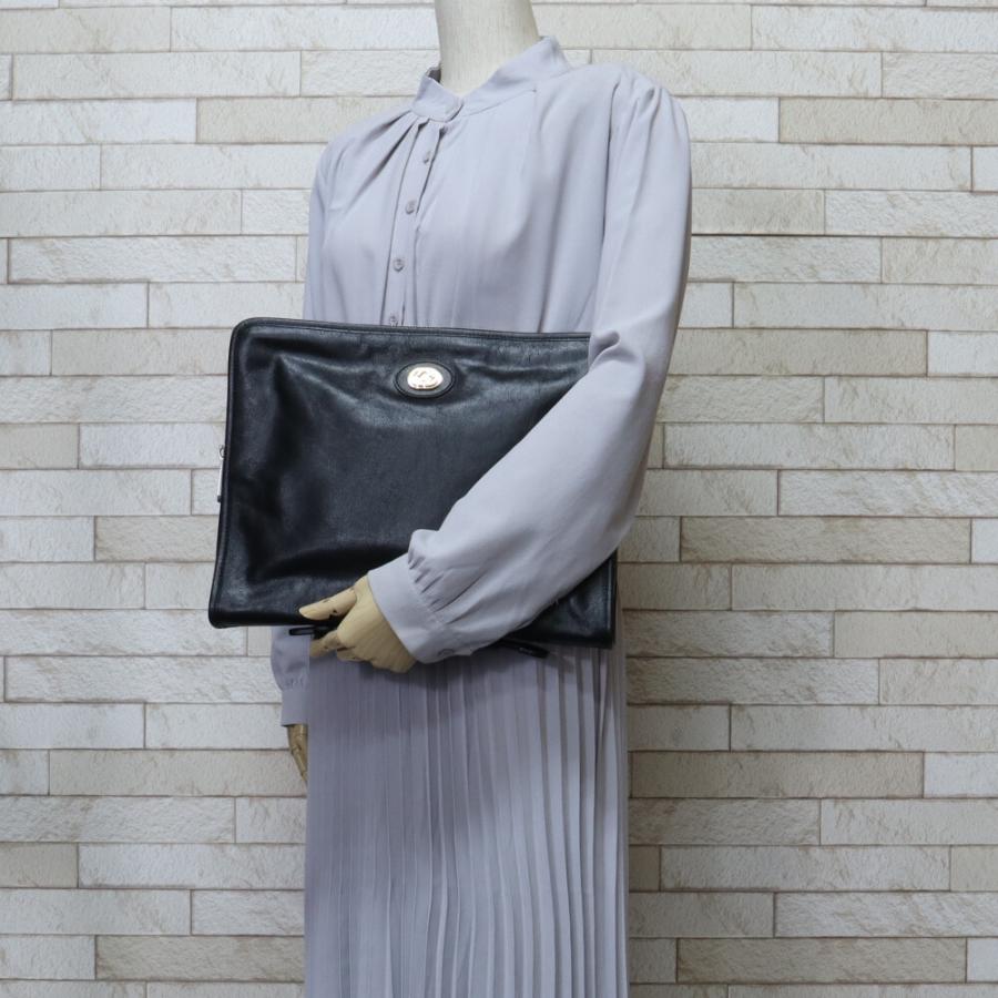 GUCCI（グッチ） クラッチバッグ レザー 575829 ブラック メンズ 中古 