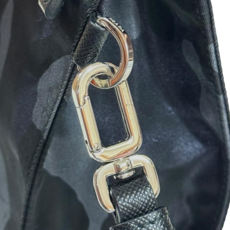PRADA（プラダ） カモフラ柄テースト セカンドバッグ ナイロン 2NE789
