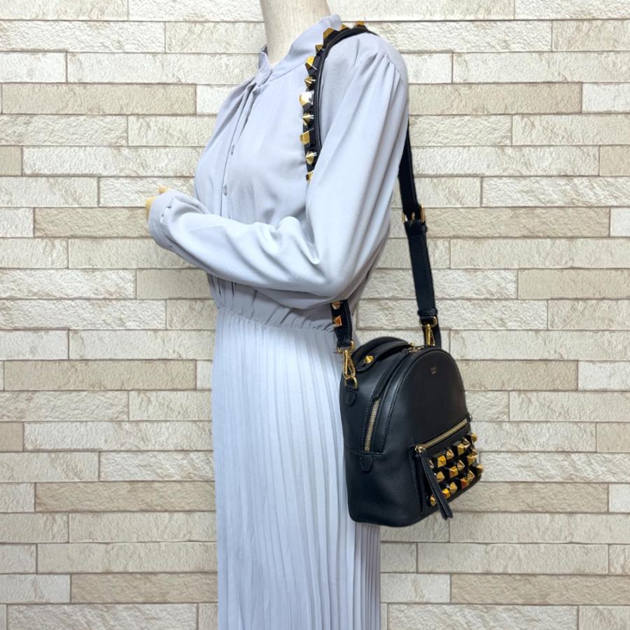 FENDI（フェンディ） ボルサヴィットドルチェスタッズ ショルダー