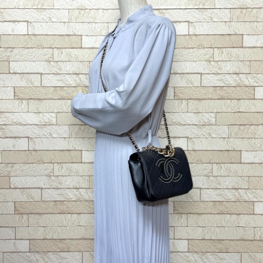 専用です。シャネル ショルダーバッグ CHANEL（シャネル） スタッズココマーク マトラッセ ショルダーバッグ