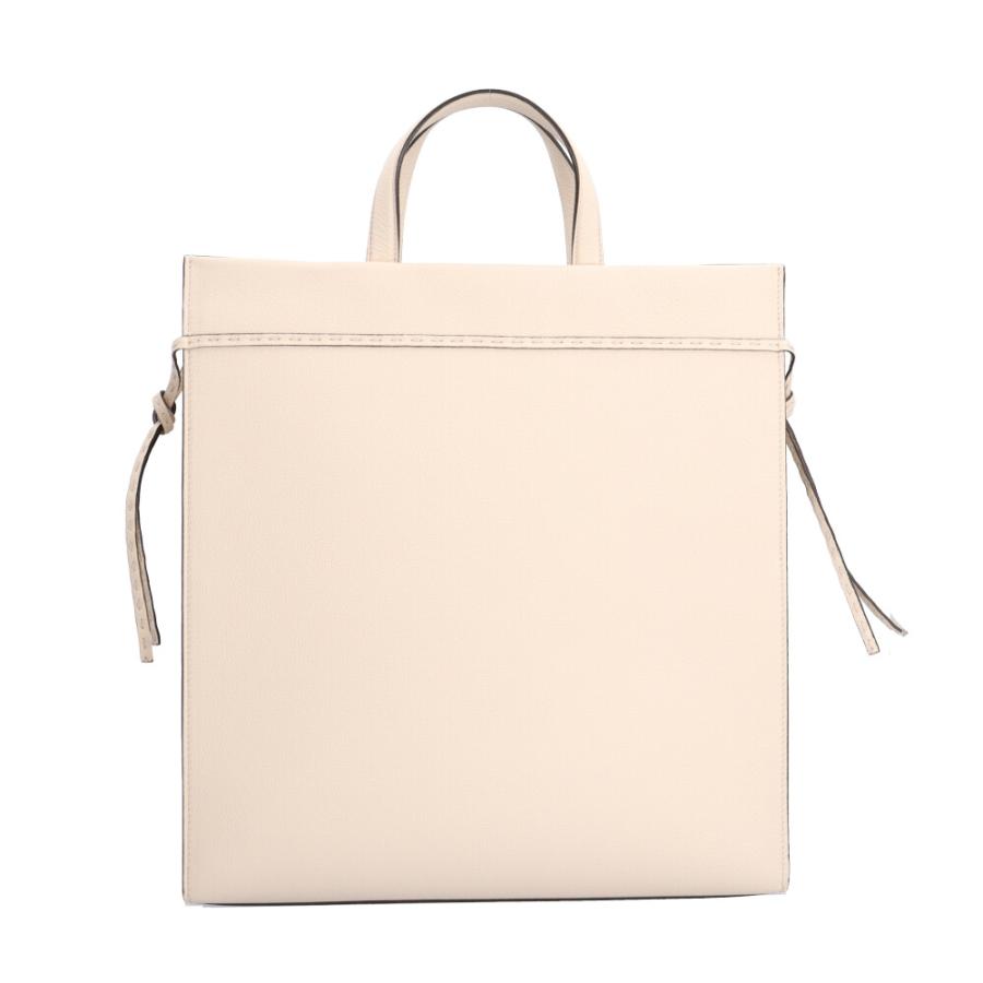 フェンディ ゴートゥーショッパーミディアム ショルダーバッグ レザー 7VA583 ホワイト ユニセックス FENDI  中古 R&Kリサイクルキング FENDI（フェンディ） ゴートゥーショッパーミディアム ショルダー