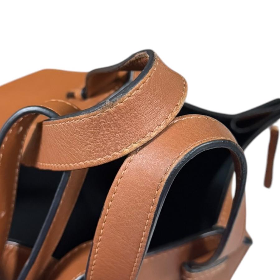 LOEWE（ロエベ） ハンモック スモール ショルダーバッグ レザー 387.30